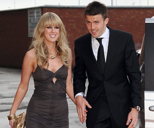 article-2568370-055FE812000005DC-430 634x554 copy