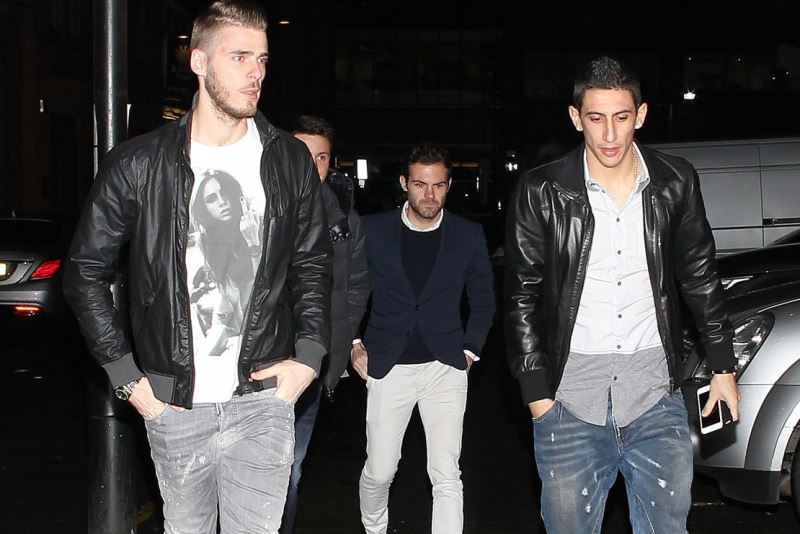 PAY-The-Man-United-team 5