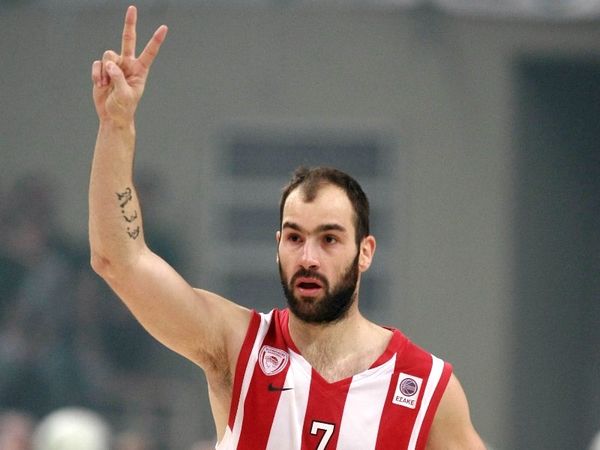 «Του χρόνου πιο δυνατοί»