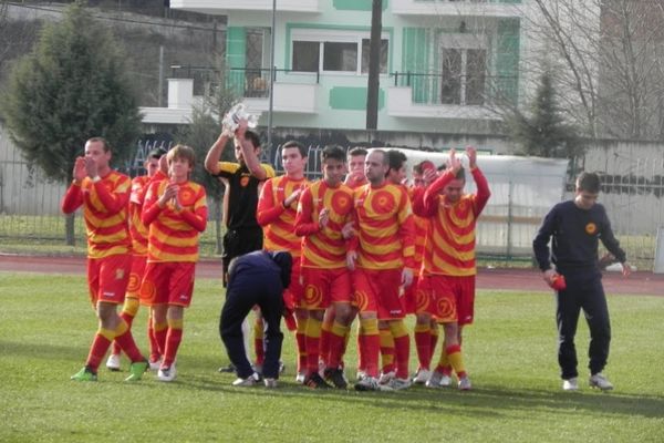 Πλήρωσαν Νίκη Αγκαθιάς και Καστοριά