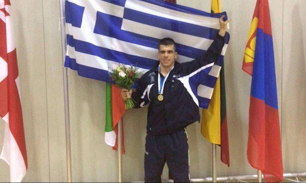 Στην κορυφή του κόσμου ο Πρεβολαράκης (pic)